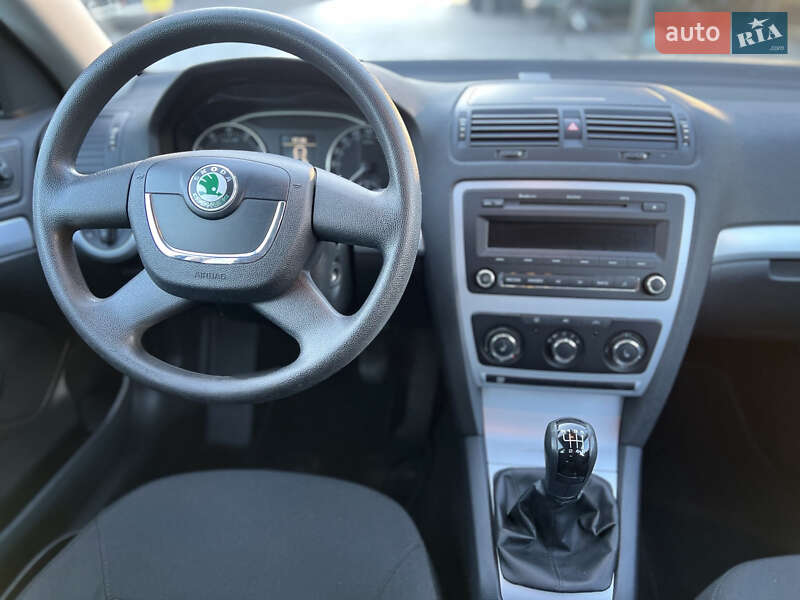 Універсал Skoda Octavia 2010 в Вознесенську фото 10 Універсал Skoda Octavia 2010 в Вознесенську