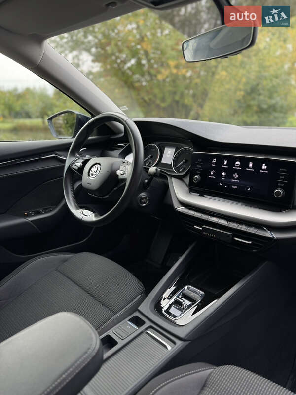 Ліфтбек Skoda Octavia 2023 в Львові