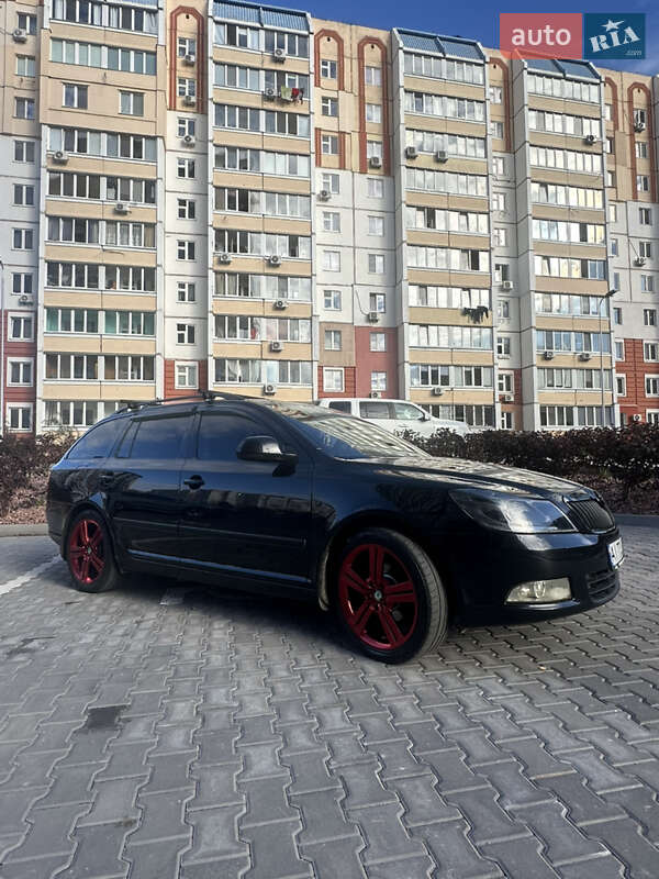 Універсал Skoda Octavia 2012 в Києві фото 15 Універсал Skoda Octavia 2012 в Києві