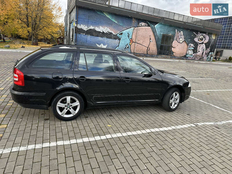 Универсал Skoda Octavia 2011 в Луцке фото 5 Универсал Skoda Octavia 2011 в Луцке