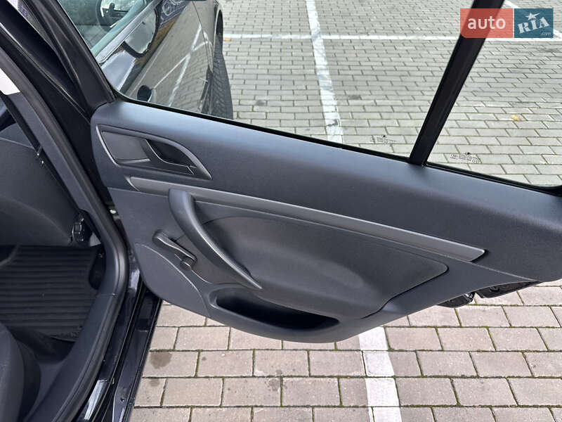 Универсал Skoda Octavia 2011 в Луцке фото 24 Универсал Skoda Octavia 2011 в Луцке