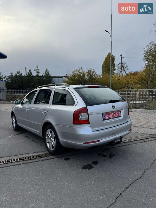 Универсал Skoda Octavia 2009 в Великой Багачке фото 17 Универсал Skoda Octavia 2009 в Великой Багачке