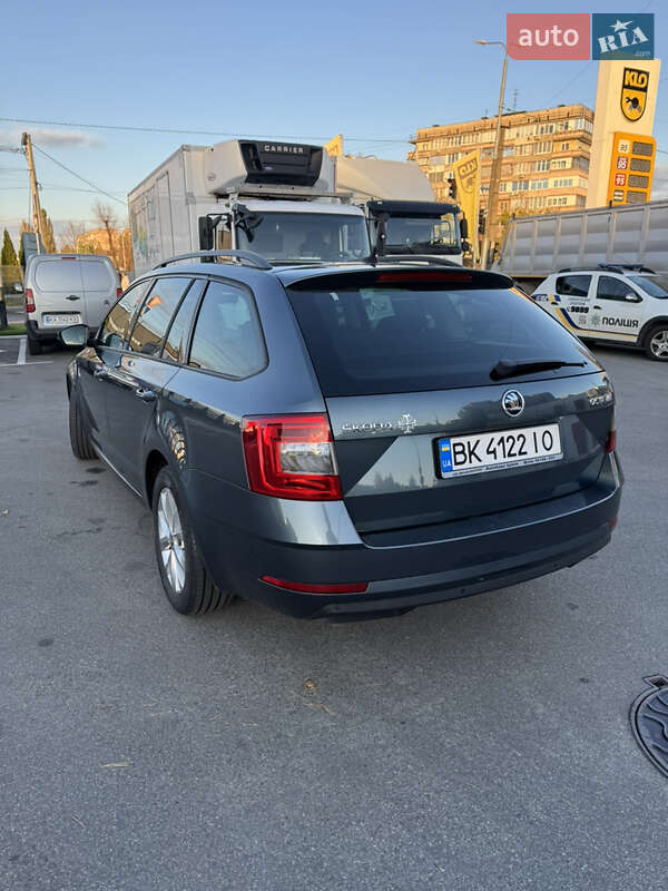 Универсал Skoda Octavia 2018 в Софиевской Борщаговке