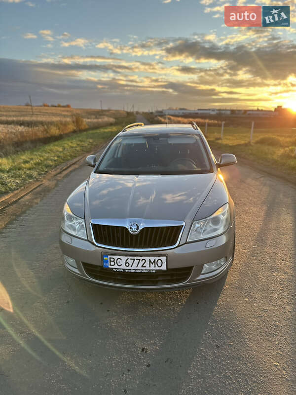 Універсал Skoda Octavia 2009 в Львові