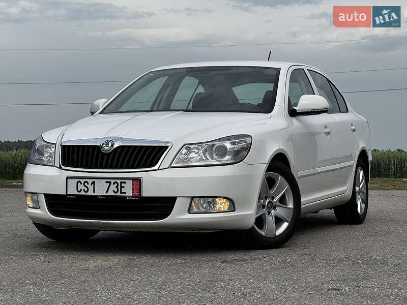 Лифтбек Skoda Octavia 2011 в Самборе