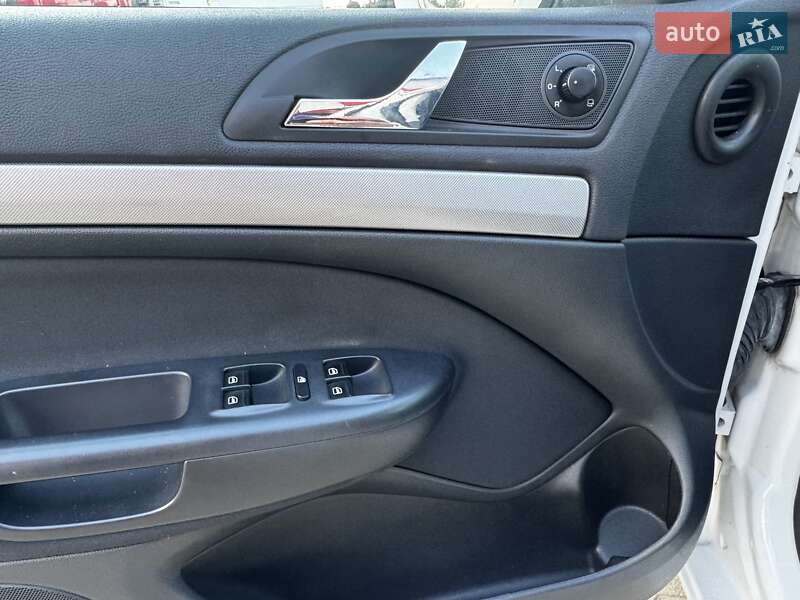 Лифтбек Skoda Octavia 2011 в Самборе