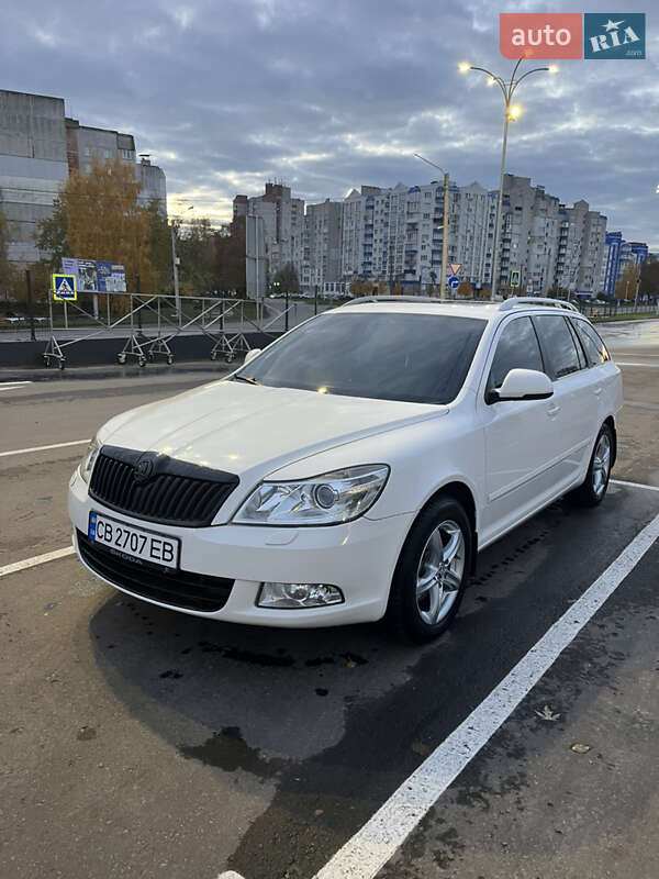 Skoda Octavia 2011 Skoda Octavia 2011