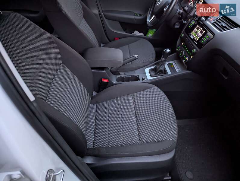 Лифтбек Skoda Octavia 2016 в Василькове фото 5 Лифтбек Skoda Octavia 2016 в Василькове