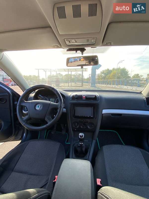 Лифтбек Skoda Octavia 2009 в Киеве