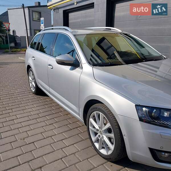 Универсал Skoda Octavia 2013 в Луцке фото 5 Универсал Skoda Octavia 2013 в Луцке