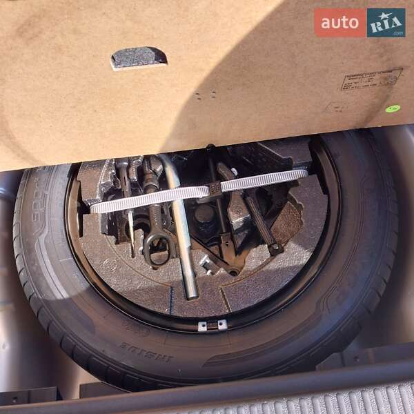 Универсал Skoda Octavia 2013 в Луцке фото 12 Универсал Skoda Octavia 2013 в Луцке