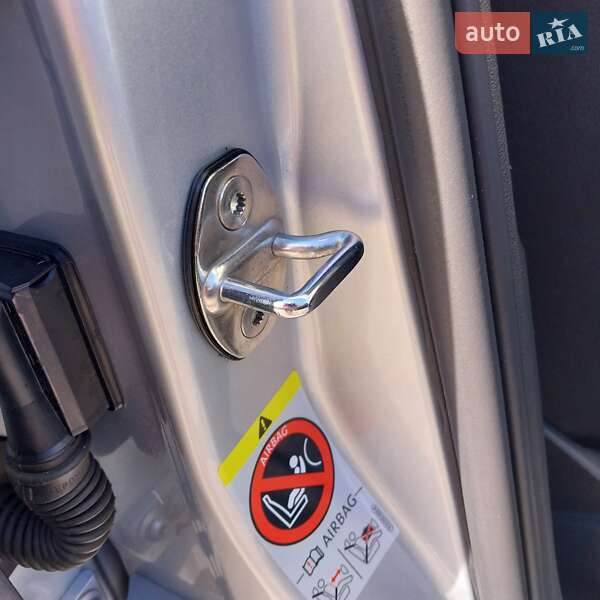 Универсал Skoda Octavia 2013 в Луцке фото 15 Универсал Skoda Octavia 2013 в Луцке