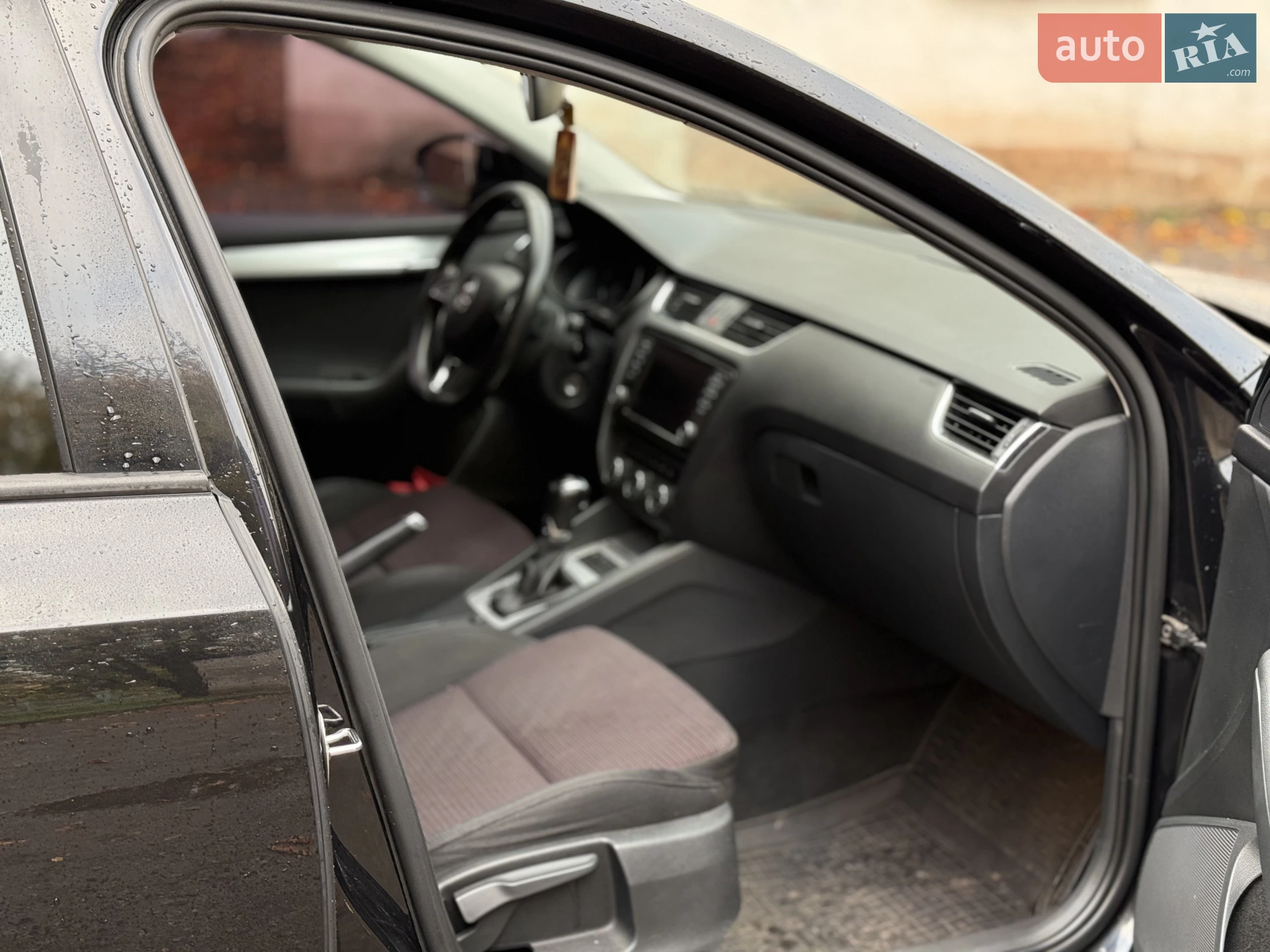 2015 Skoda Octavia - мініатюра 16