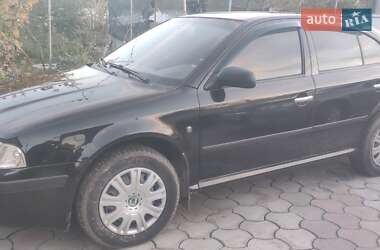 Лифтбек Skoda Octavia 2008 в Ямполе
