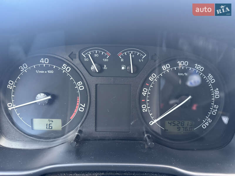 Лифтбек Skoda Octavia 2006 в Львове