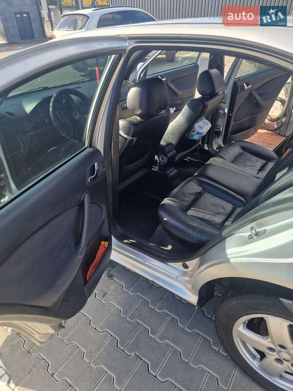 Лифтбек Skoda Octavia 2004 в Володарке фото 7 Лифтбек Skoda Octavia 2004 в Володарке