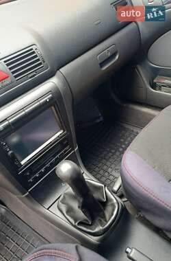 Лифтбек Skoda Octavia 2003 в Кропивницком