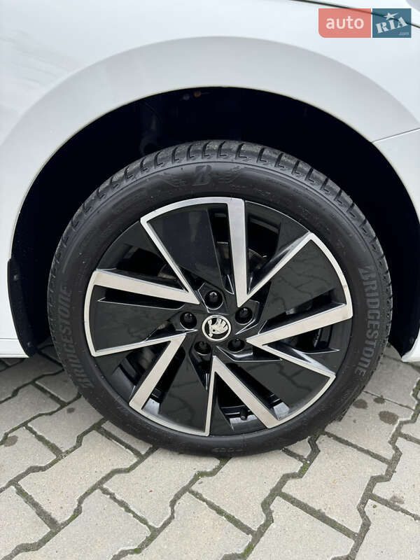Ліфтбек Skoda Octavia 2024 в Одесі