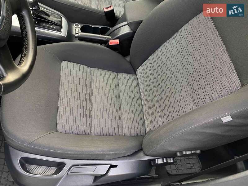 Універсал Skoda Octavia 2009 в Нововолинську