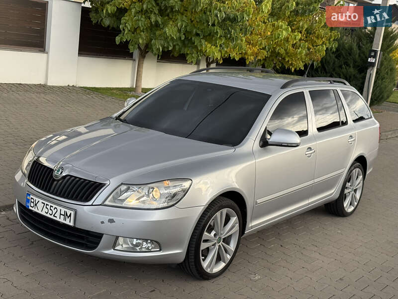 Универсал Skoda Octavia 2012 в Ровно