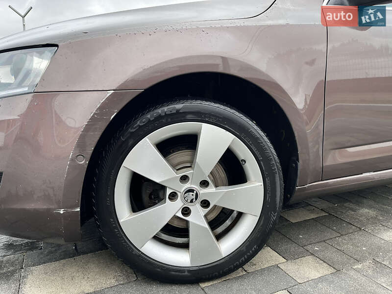 Универсал Skoda Octavia 2015 в Хусте