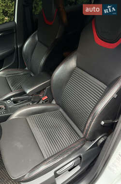 Універсал Skoda Octavia 2015 в  фото 24 Універсал Skoda Octavia 2015 в