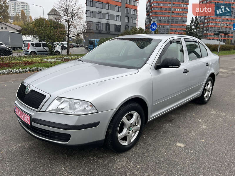 Лифтбек Skoda Octavia 2012 в Киеве