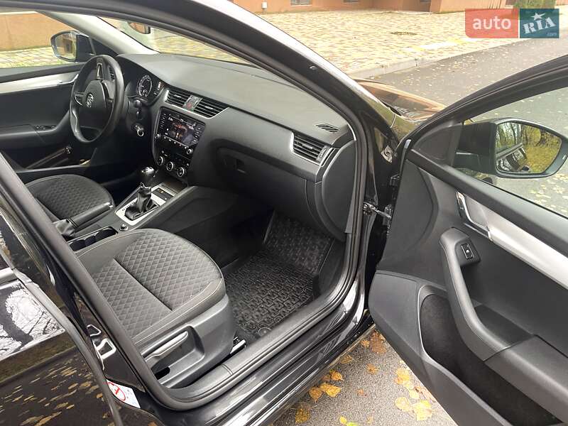 Универсал Skoda Octavia 2017 в Чернигове фото 21 Универсал Skoda Octavia 2017 в Чернигове