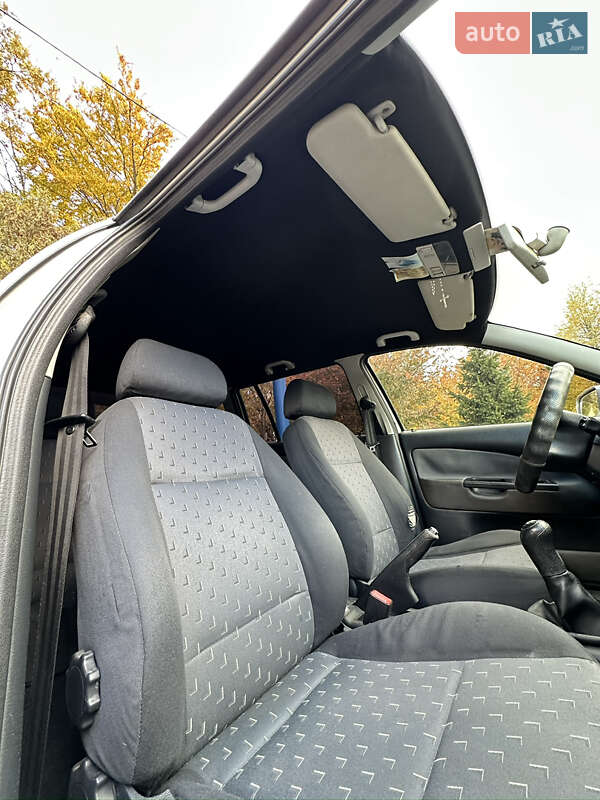 Універсал Skoda Octavia 2003 в Тернополі