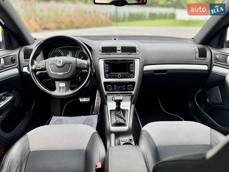 Универсал Skoda Octavia 2010 в Луцке