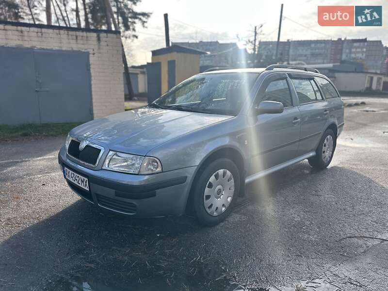 Универсал Skoda Octavia 2004 в Харькове