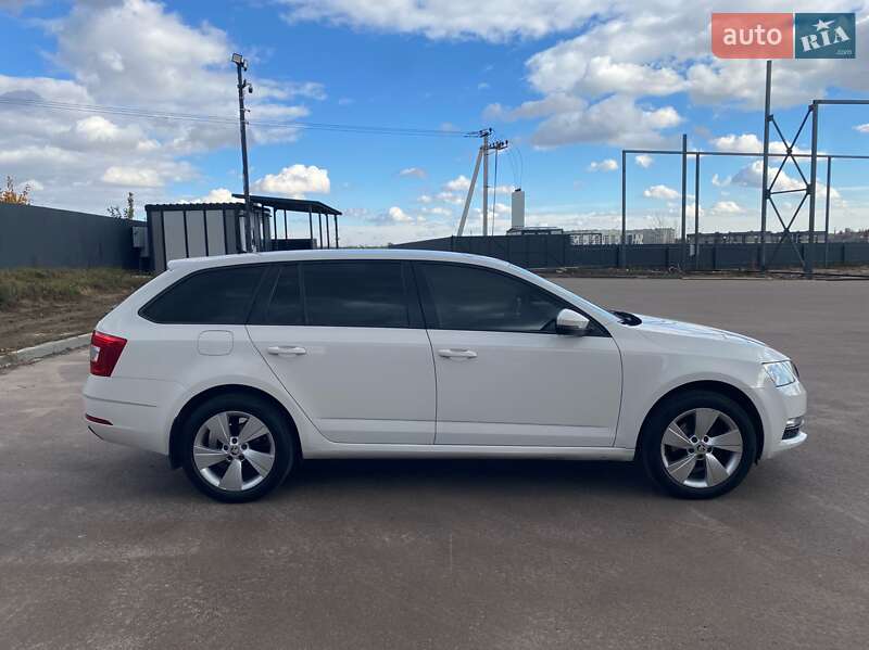 Універсал Skoda Octavia 2019 в Києві