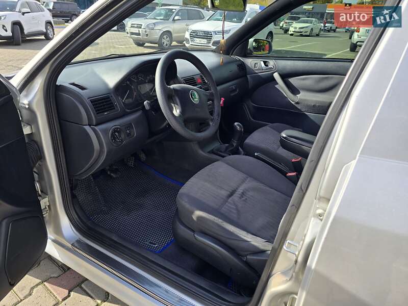 Лифтбек Skoda Octavia 2002 в Одессе фото 39 Лифтбек Skoda Octavia 2002 в Одессе