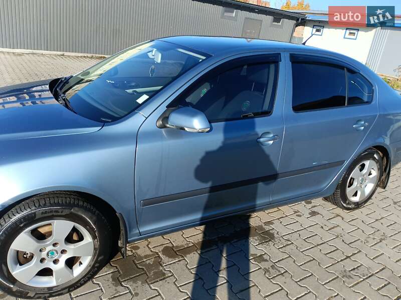 Ліфтбек Skoda Octavia 2008 в Сокалі
