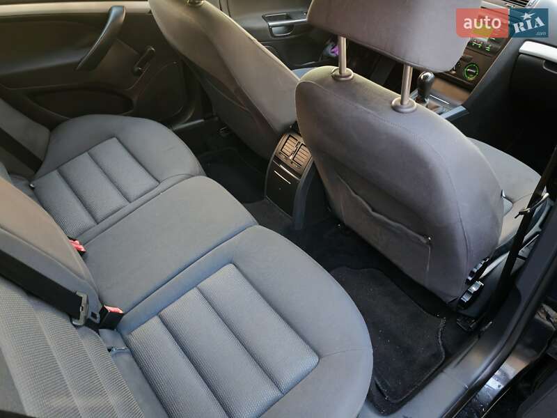 Універсал Skoda Octavia 2006 в Олександрії фото 27 Універсал Skoda Octavia 2006 в Олександрії