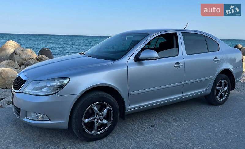 Ліфтбек Skoda Octavia 2010 в Харкові фото 5 Ліфтбек Skoda Octavia 2010 в Харкові
