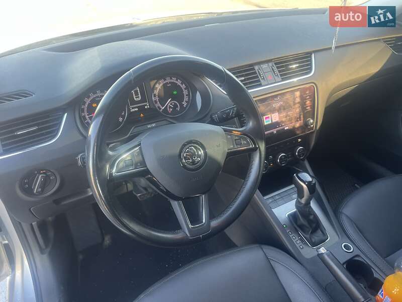 Універсал Skoda Octavia 2019 в Києві фото 20 Універсал Skoda Octavia 2019 в Києві