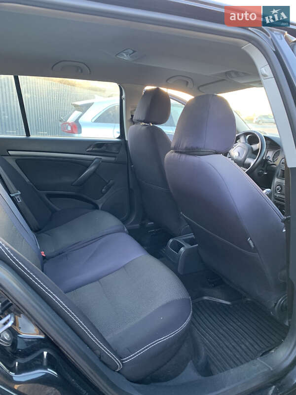 Универсал Skoda Octavia 2012 в Львове