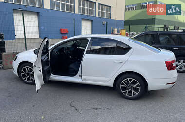 Лифтбек Skoda Octavia 2017 в Киеве