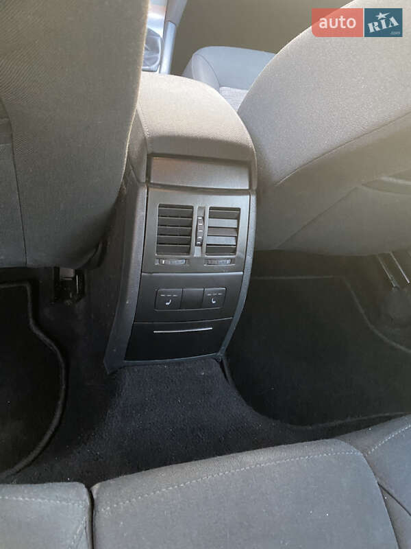 Универсал Skoda Octavia 2013 в Костополе