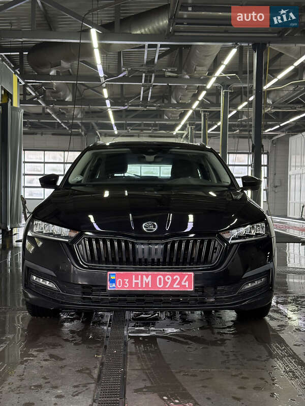 Универсал Skoda Octavia 2021 в Луцке
