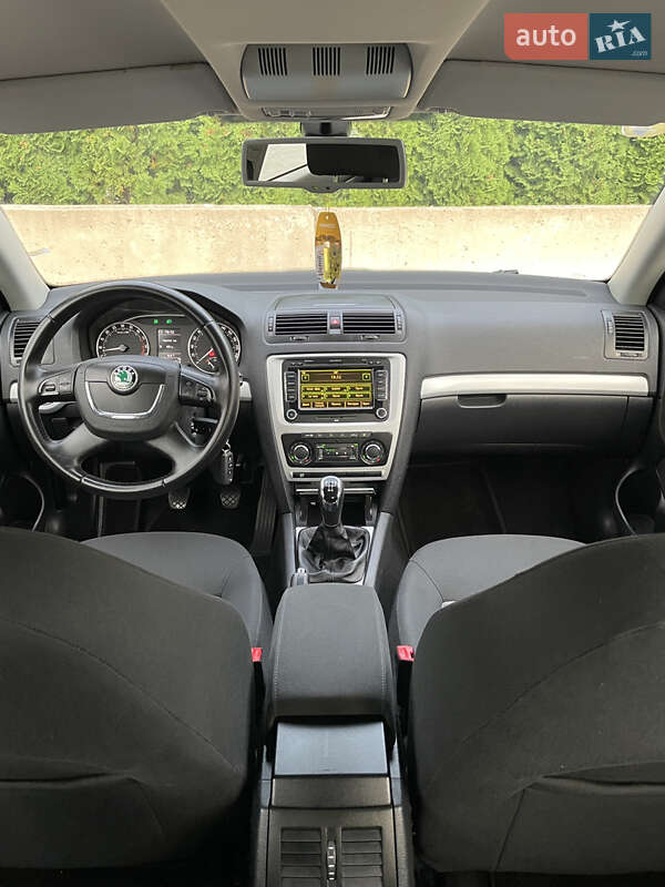 Универсал Skoda Octavia 2011 в Ровно фото 108 Универсал Skoda Octavia 2011 в Ровно