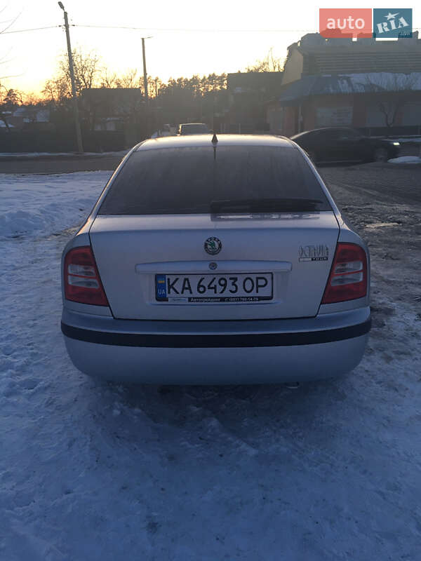 Лифтбек Skoda Octavia 2008 в Ирпене
