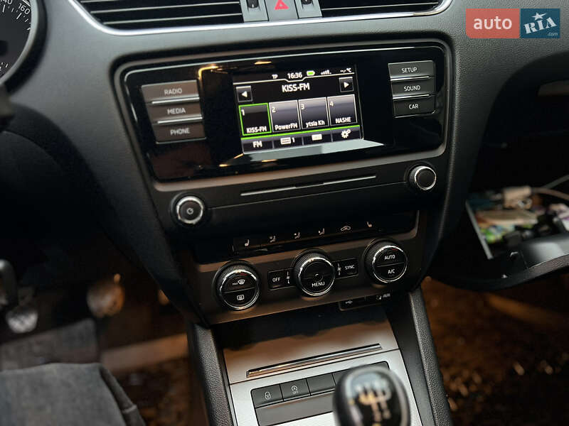 Универсал Skoda Octavia 2015 в Харькове