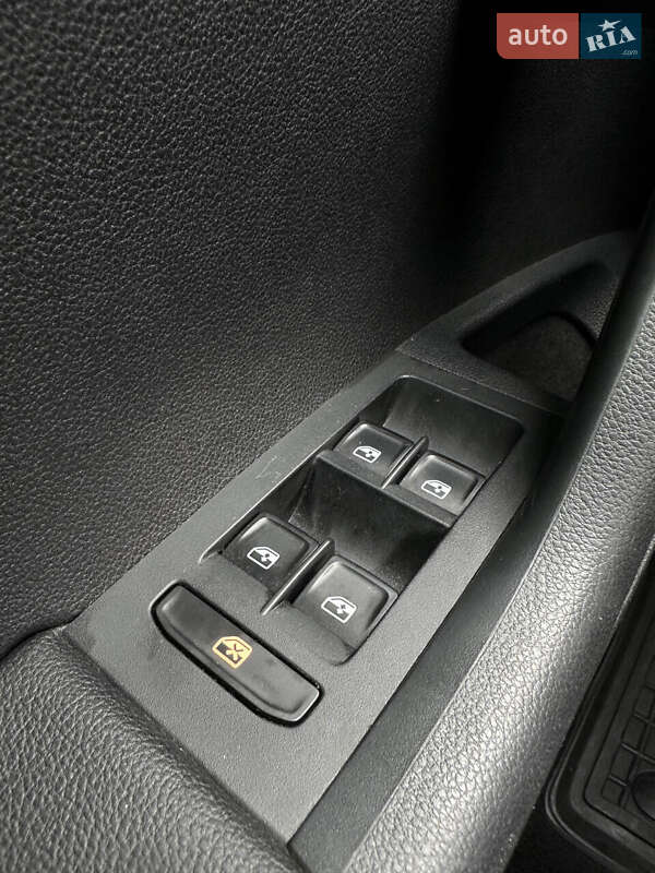 Універсал Skoda Octavia 2017 в Білогородці фото 27 Універсал Skoda Octavia 2017 в Білогородці