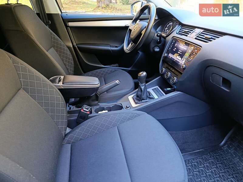 Лифтбек Skoda Octavia 2020 в Волочиске