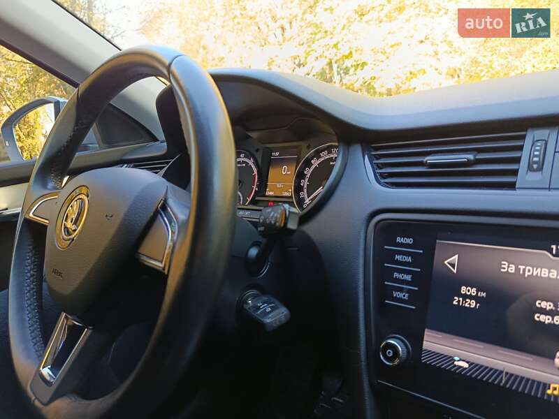 Лифтбек Skoda Octavia 2020 в Волочиске