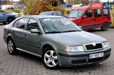 Ліфтбек Skoda Octavia 2003 в Львові