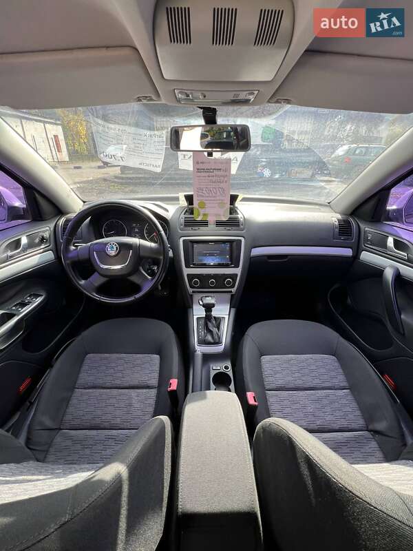 Лифтбек Skoda Octavia 2010 в Каменском