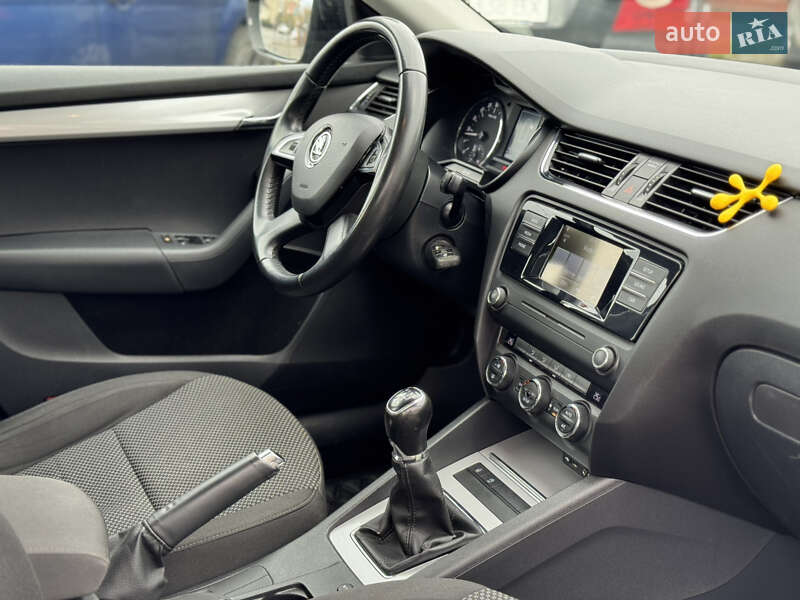 Универсал Skoda Octavia 2015 в Виннице фото 14 Универсал Skoda Octavia 2015 в Виннице